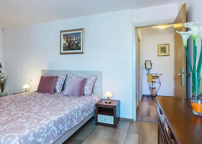 Pinezici I Vakantiehuis