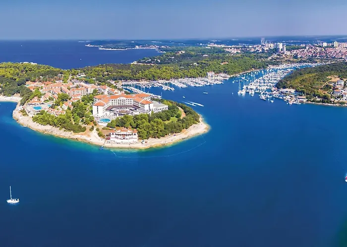 Pinezici I Vakantiehuis Pula