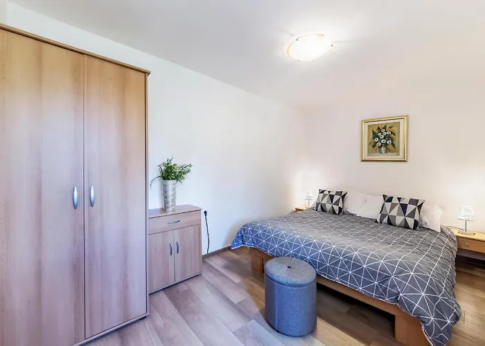 Pinezici I Vakantiehuis